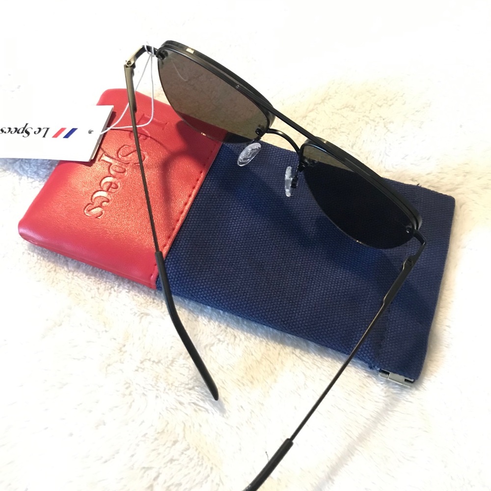 Le Specs The Prince Mirrored Sunglasses - Picture 8 of 8